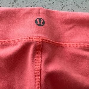 Lululemon capris.